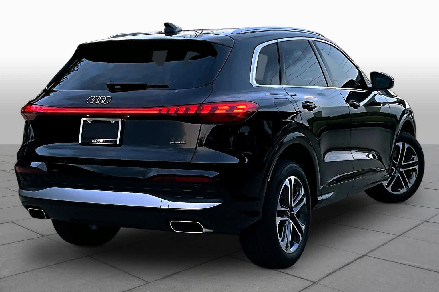 Used 2026 Audi Q5 Premium w/ Convenience Package AWD/4WD image 13