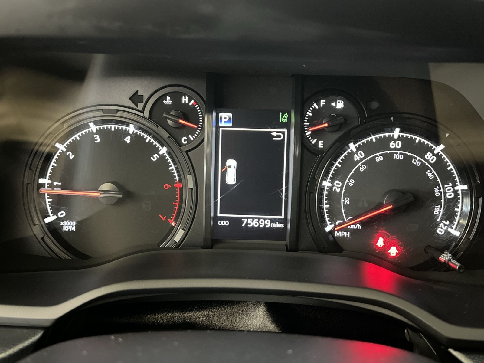 Used 2022 Toyota 4Runner SR5 Premium w/ Moonroof Package AWD/4WD image 16
