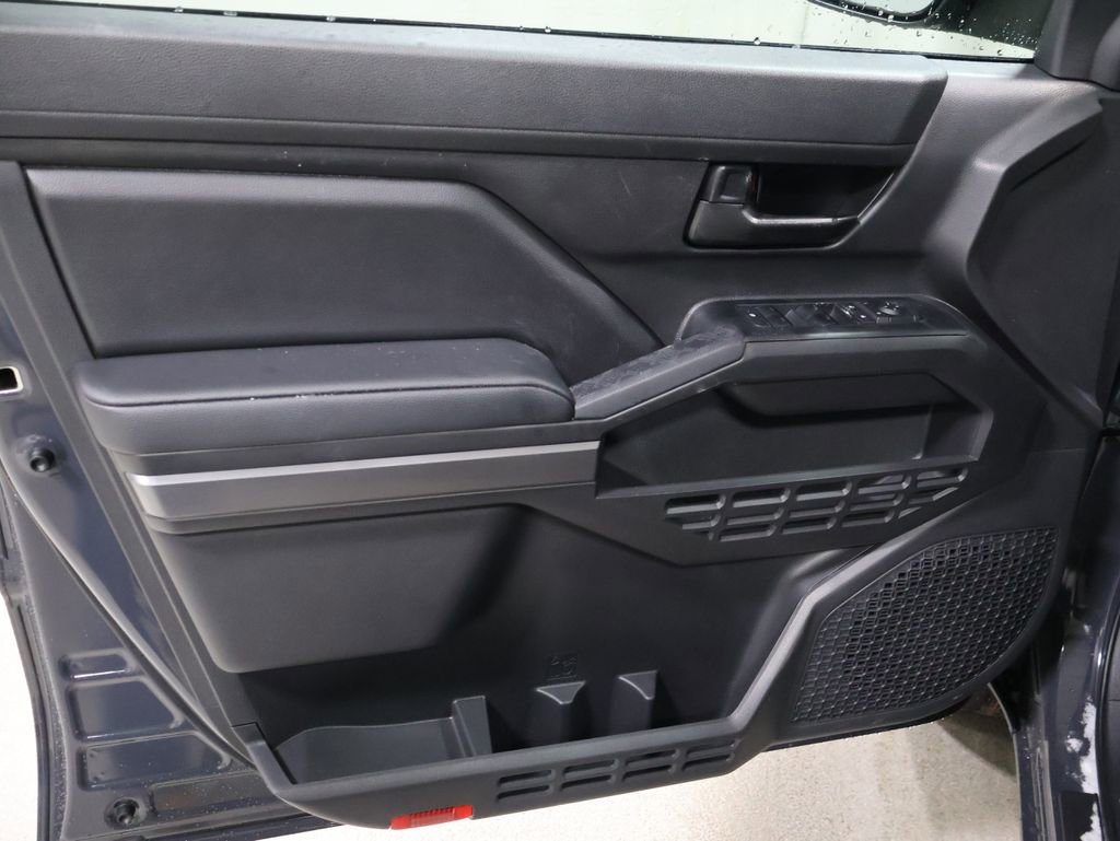 New 2026 Toyota Tacoma SR5 AWD/4WD image 9