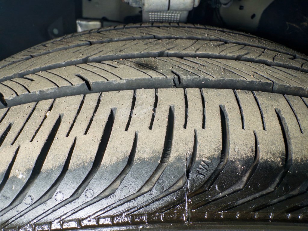 Used 2018 Tesla Model 3 Long Range image 33