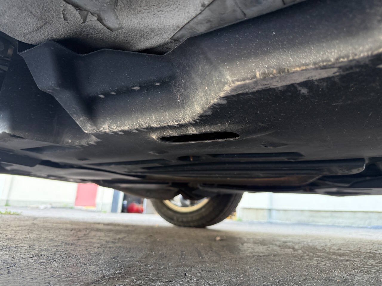 Used 2015 Chrysler 200 Limited FWD image 29
