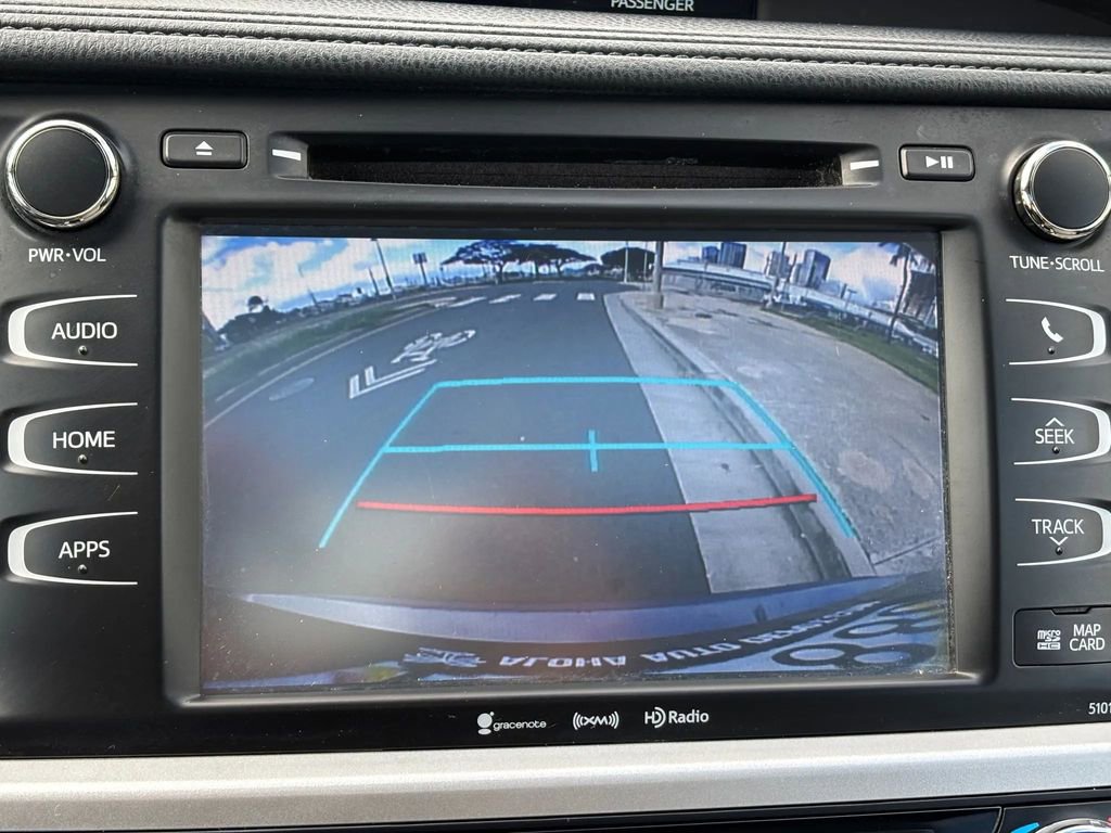 Used 2017 Toyota Highlander XLE image 20