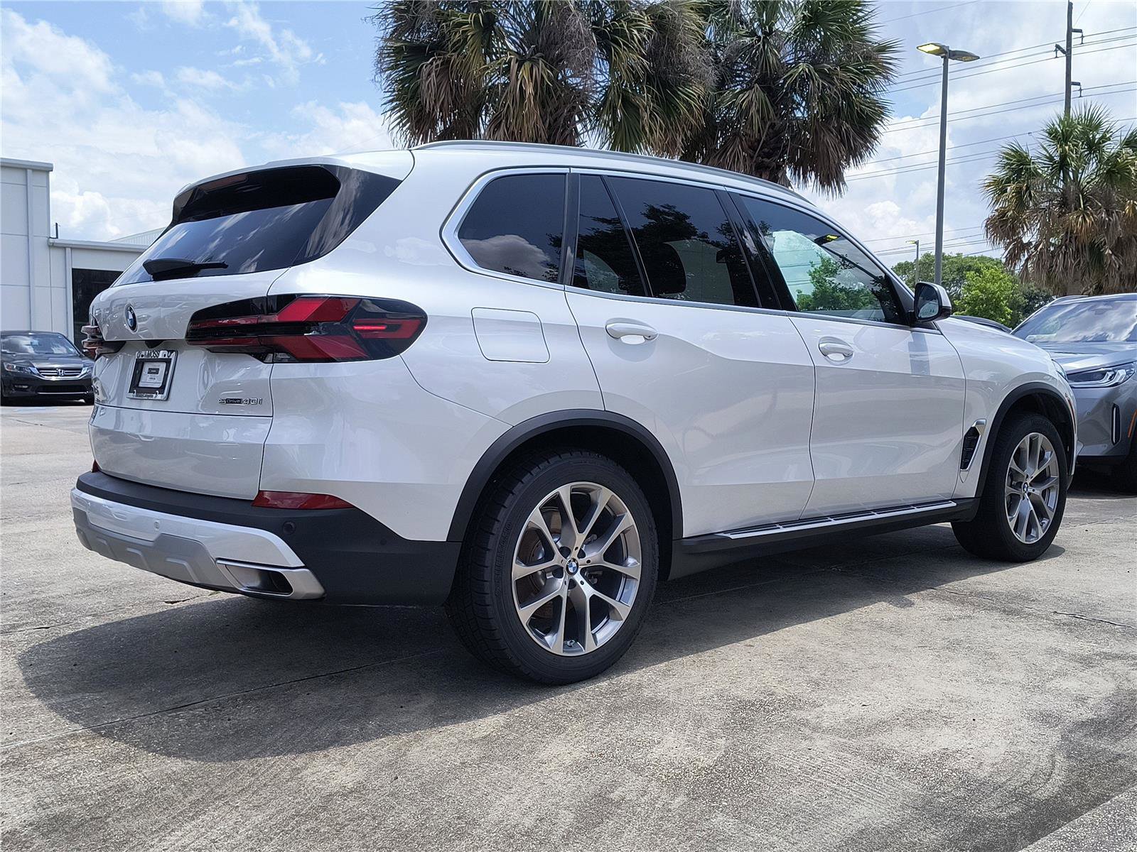 Used 2024 BMW X5 sDrive40i image 10