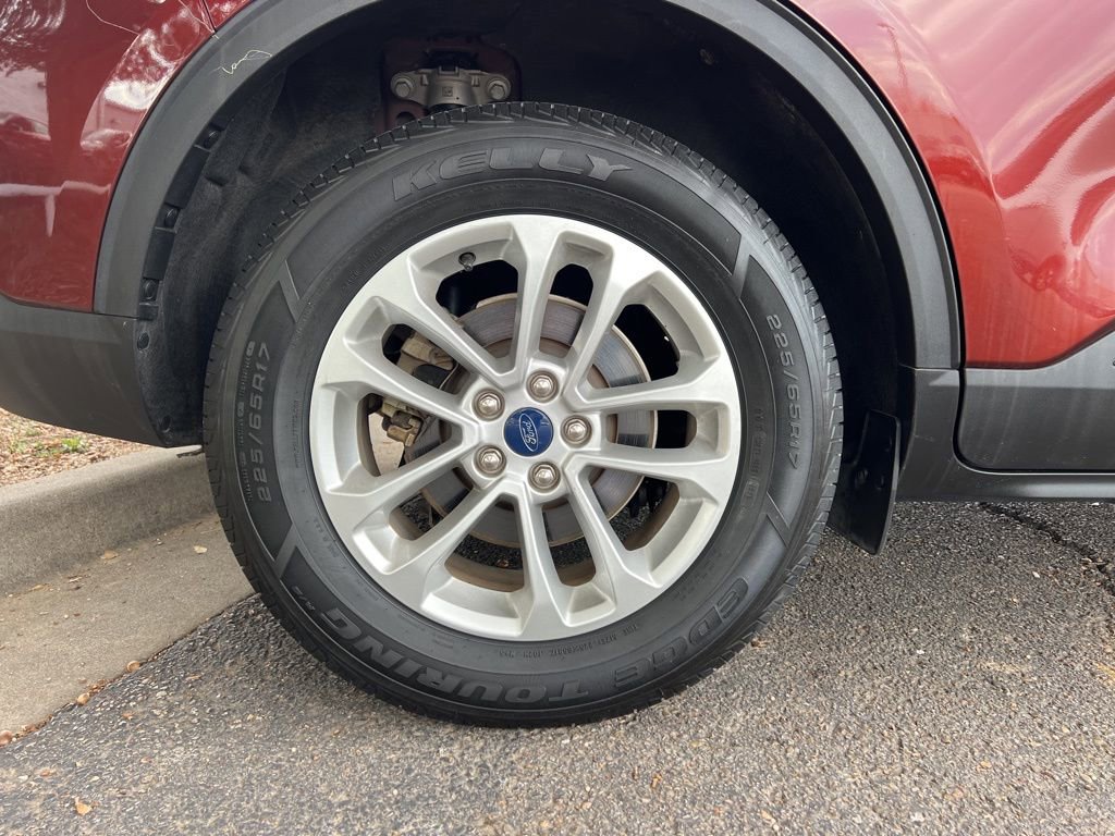 Used 2021 Ford Escape SE image 9