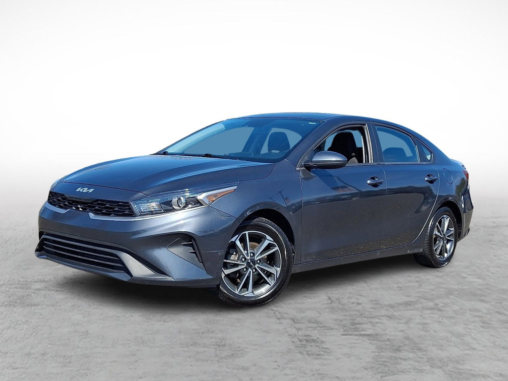 Used 2024 Kia Forte LXS image 1