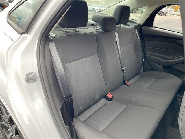 Used 2018 Ford Focus SE w/ SE Appearance Package image 23
