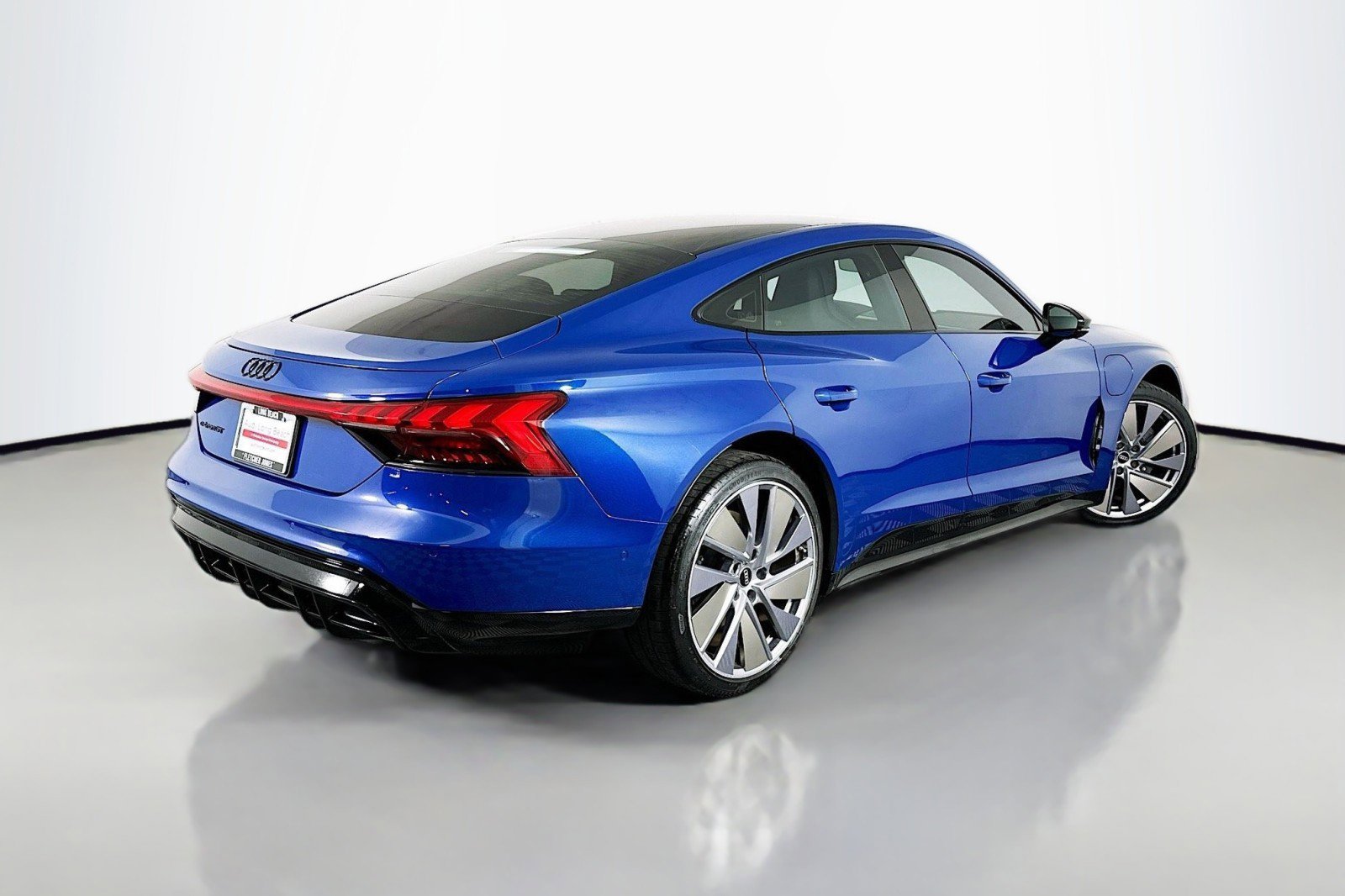 Used 2022 Audi e-tron GT Prestige w/ Prestige Package image 14