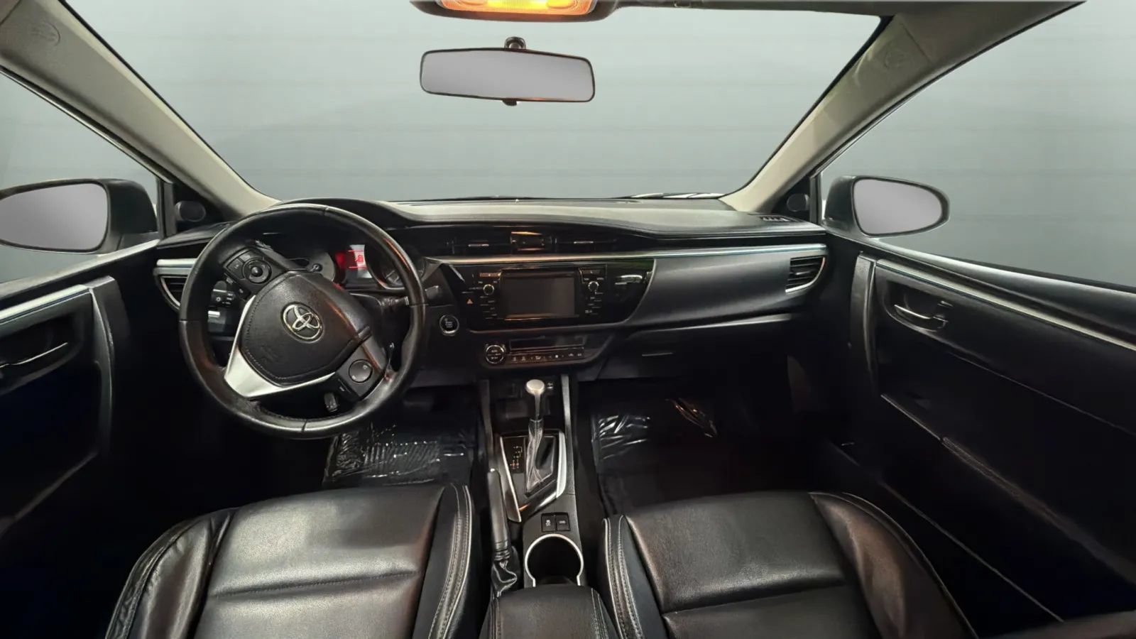 Used 2014 Toyota Corolla S Premium w/ Driver Convenience Package FWD image 9