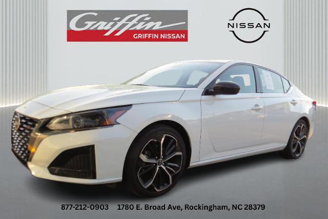 Certified 2024 Nissan Altima 2.5 SR image 1