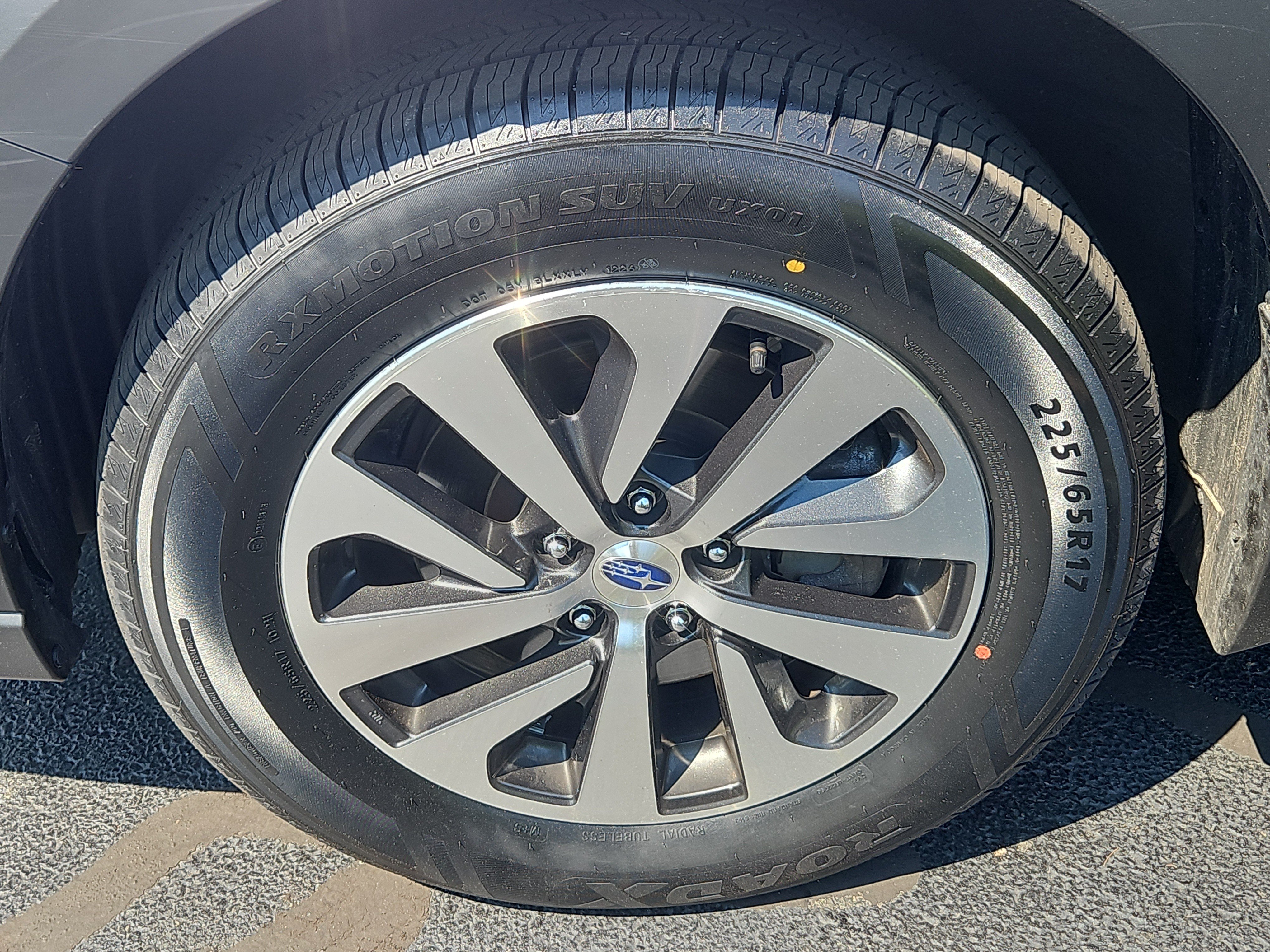 Certified 2024 Subaru Outback Premium AWD/4WD image 4
