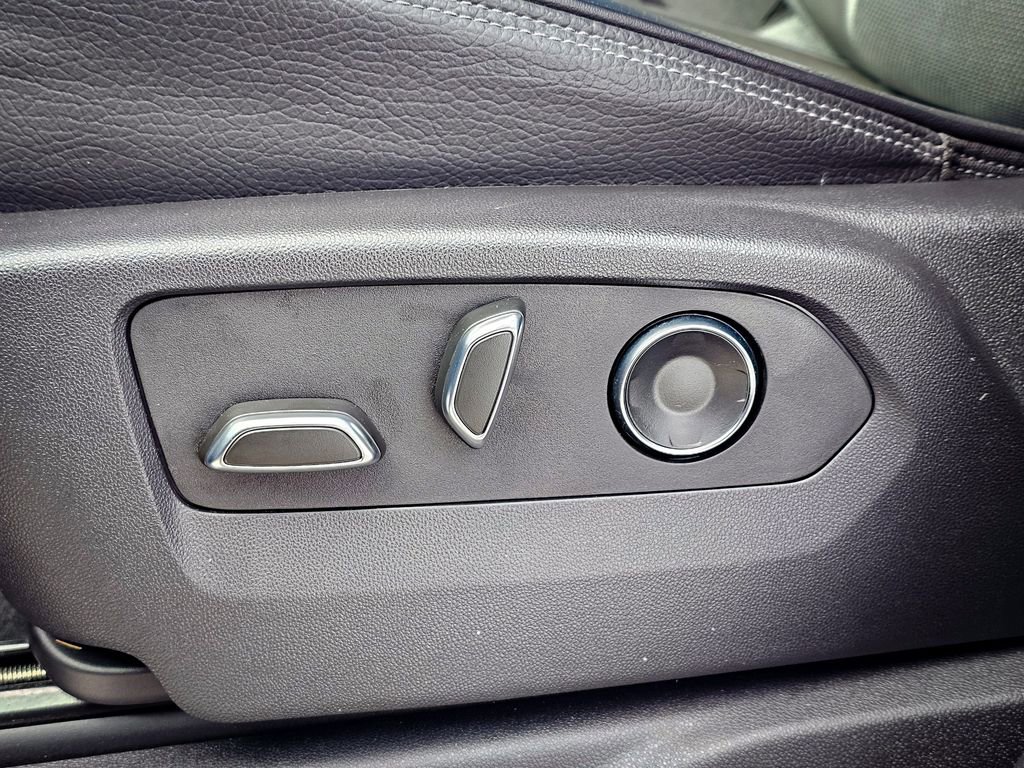 Certified 2024 GMC Sierra 1500 Denali w/ Technology Package AWD/4WD image 23