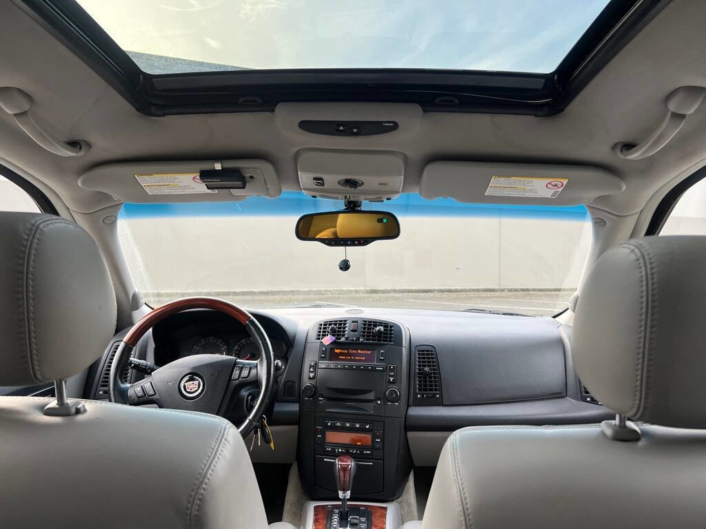 Used 2004 Cadillac SRX V8 image 11