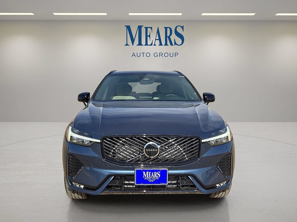 New 2026 Volvo XC60 B5 Core AWD/4WD image 8