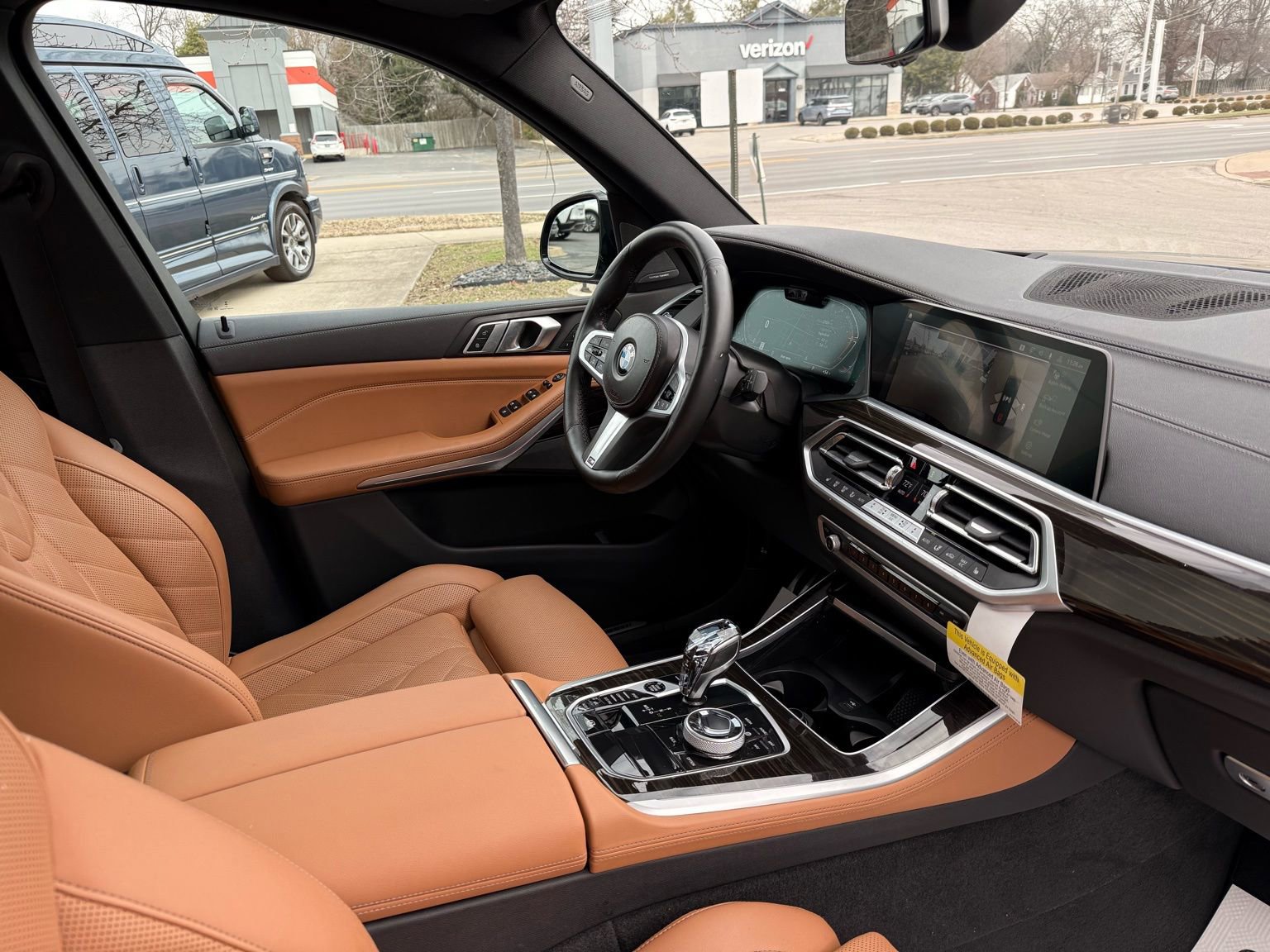 Used 2023 BMW X5 xDrive40i w/ Executive Package image 24