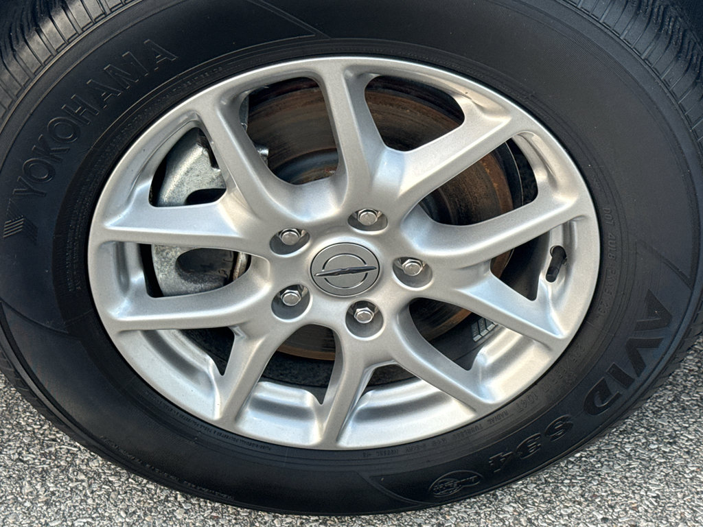 Used 2024 Chrysler Pacifica Touring-L FWD image 8
