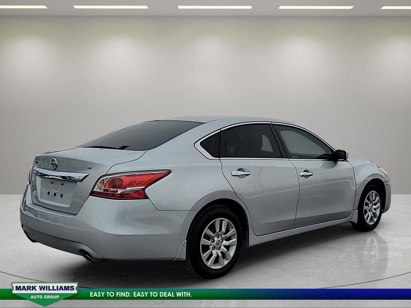 Used 2015 Nissan Altima 2.5 S w/ Power Driver Seat Package image 8
