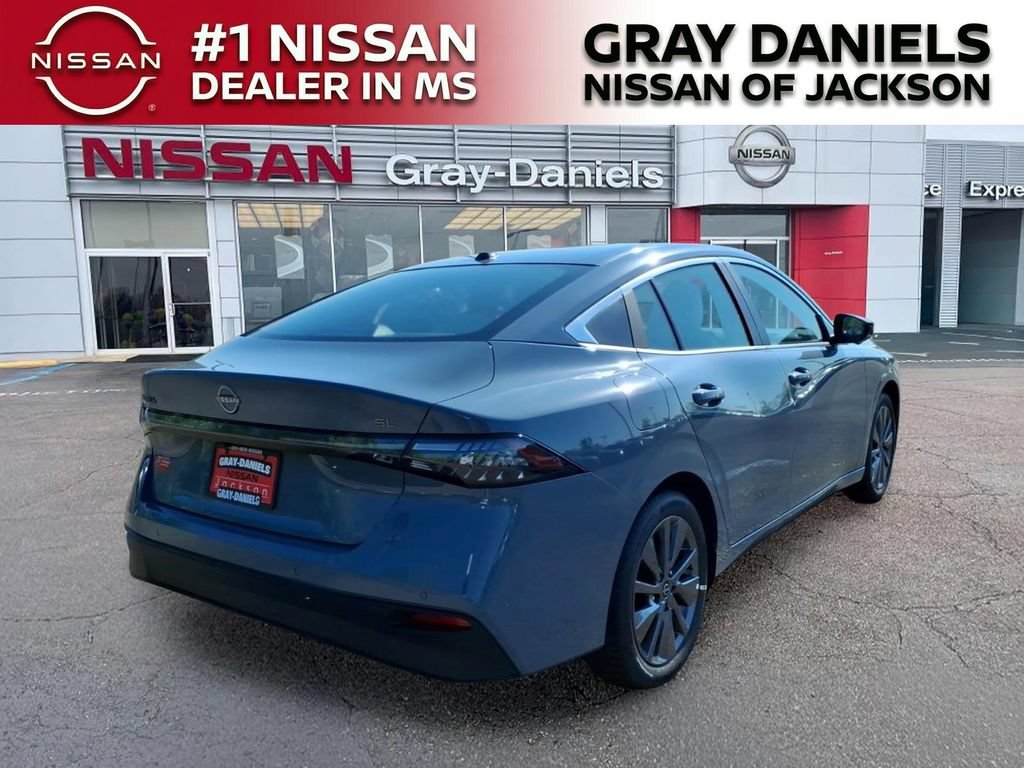 New 2026 Nissan Sentra SL w/ Floor Mat Package FWD image 7