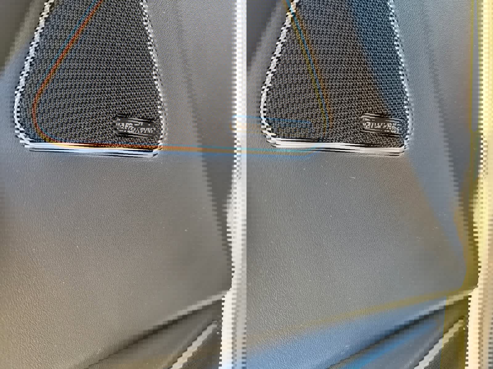 Used 2024 Maserati Levante GT Ultima image 16