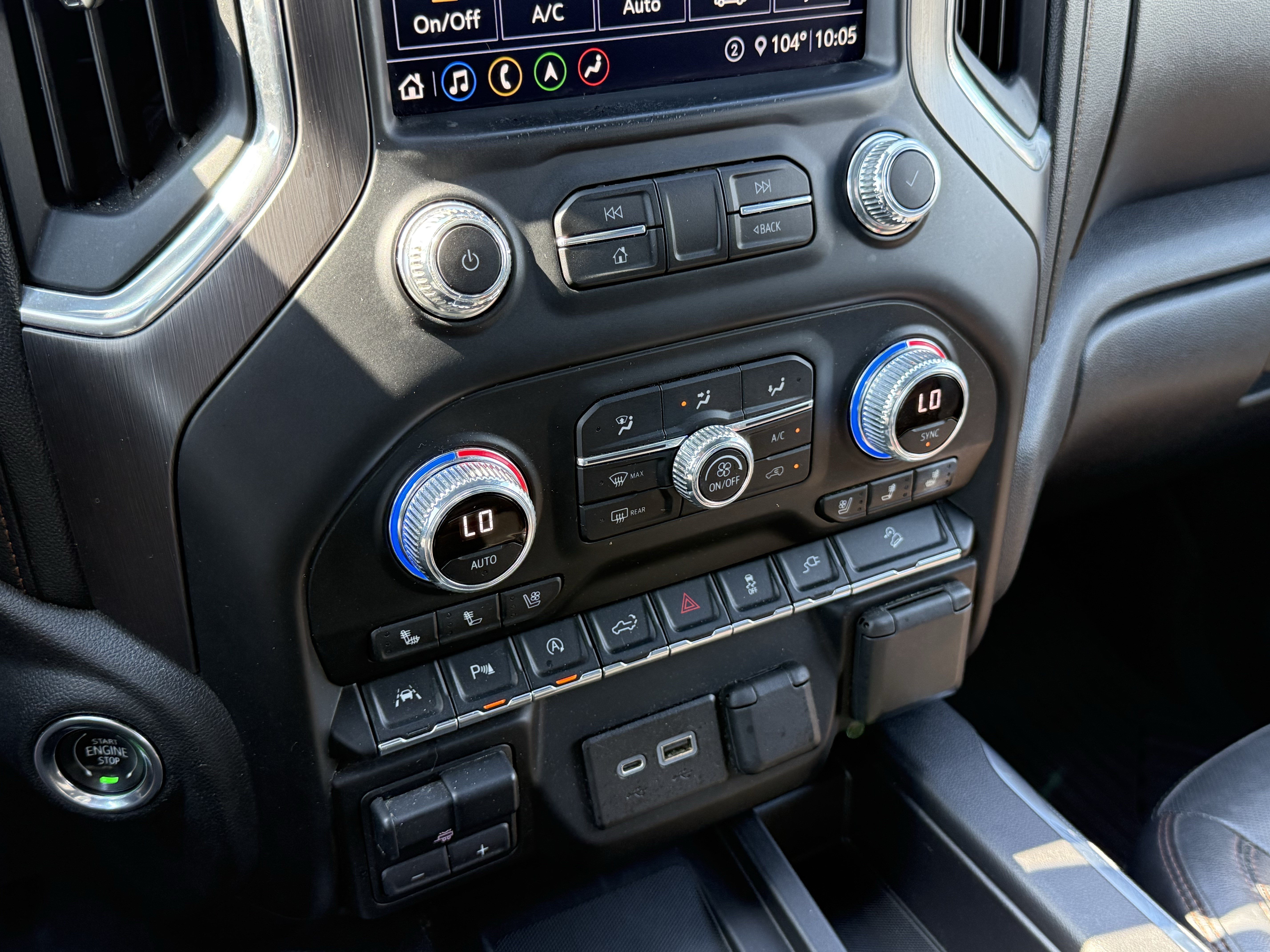Used 2020 GMC Sierra 1500 AT4 w/ AT4 Premium Package AWD/4WD image 32
