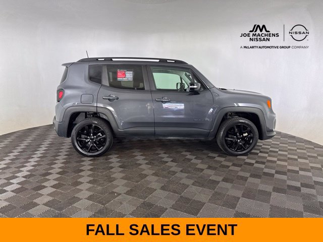 Used 2023 Jeep Renegade Altitude w/ Convenience Group I AWD/4WD image 8