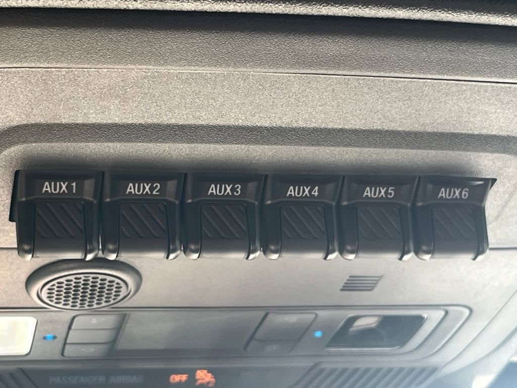 New 2025 Ford Bronco Badlands w/ Sasquatch Package image 10