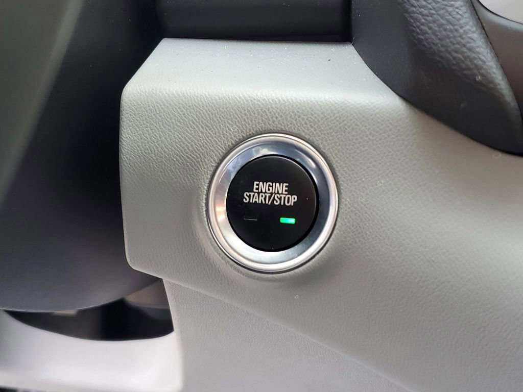 Used 2024 GMC Terrain SLT image 26