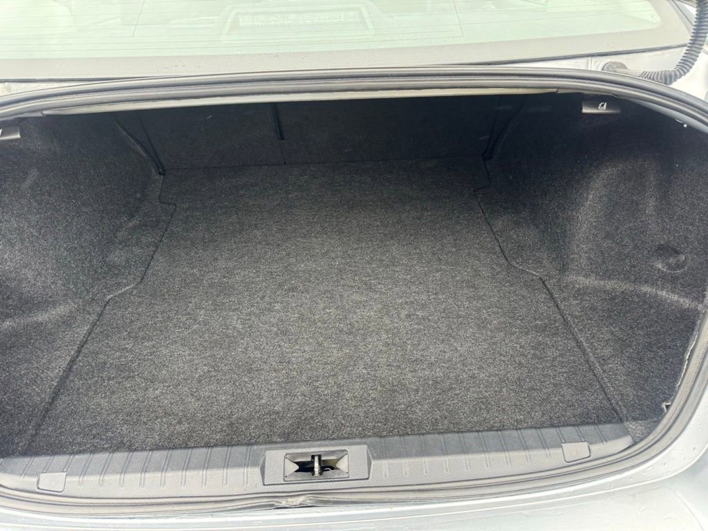 Used 2016 Subaru Legacy 3.6R Limited image 24