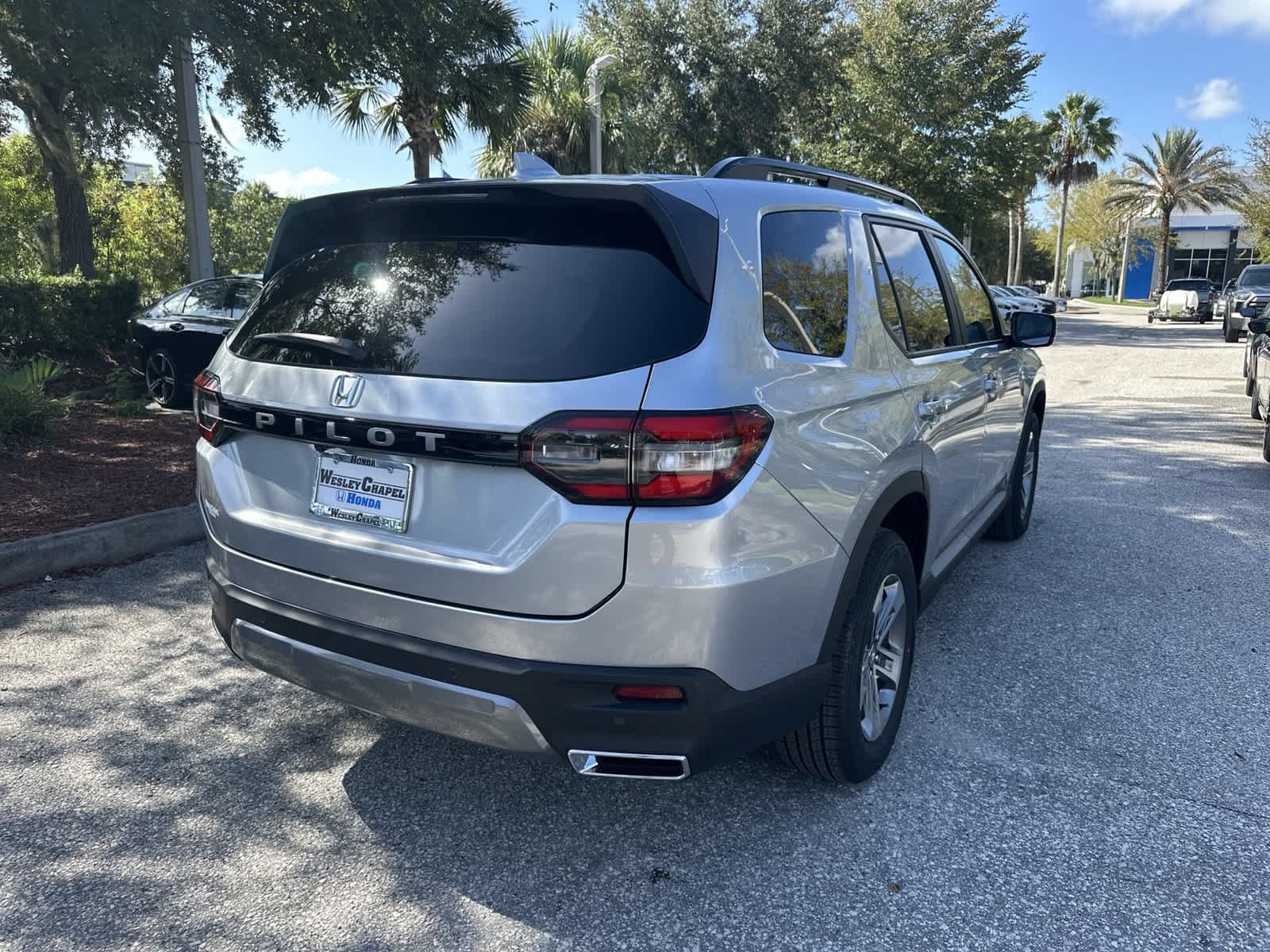 New 2026 Honda Pilot EX-L image 6