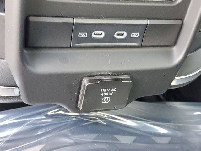 New 2026 RAM 1500 Big Horn AWD/4WD image 11
