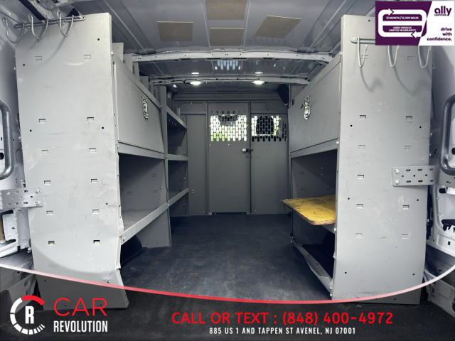 Used 2023 Ford Transit 250 Low Roof RWD image 8