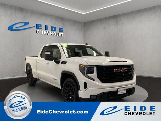 Used 2022 GMC Sierra 1500 Elevation w/ Max Trailering Package AWD/4WD image 1