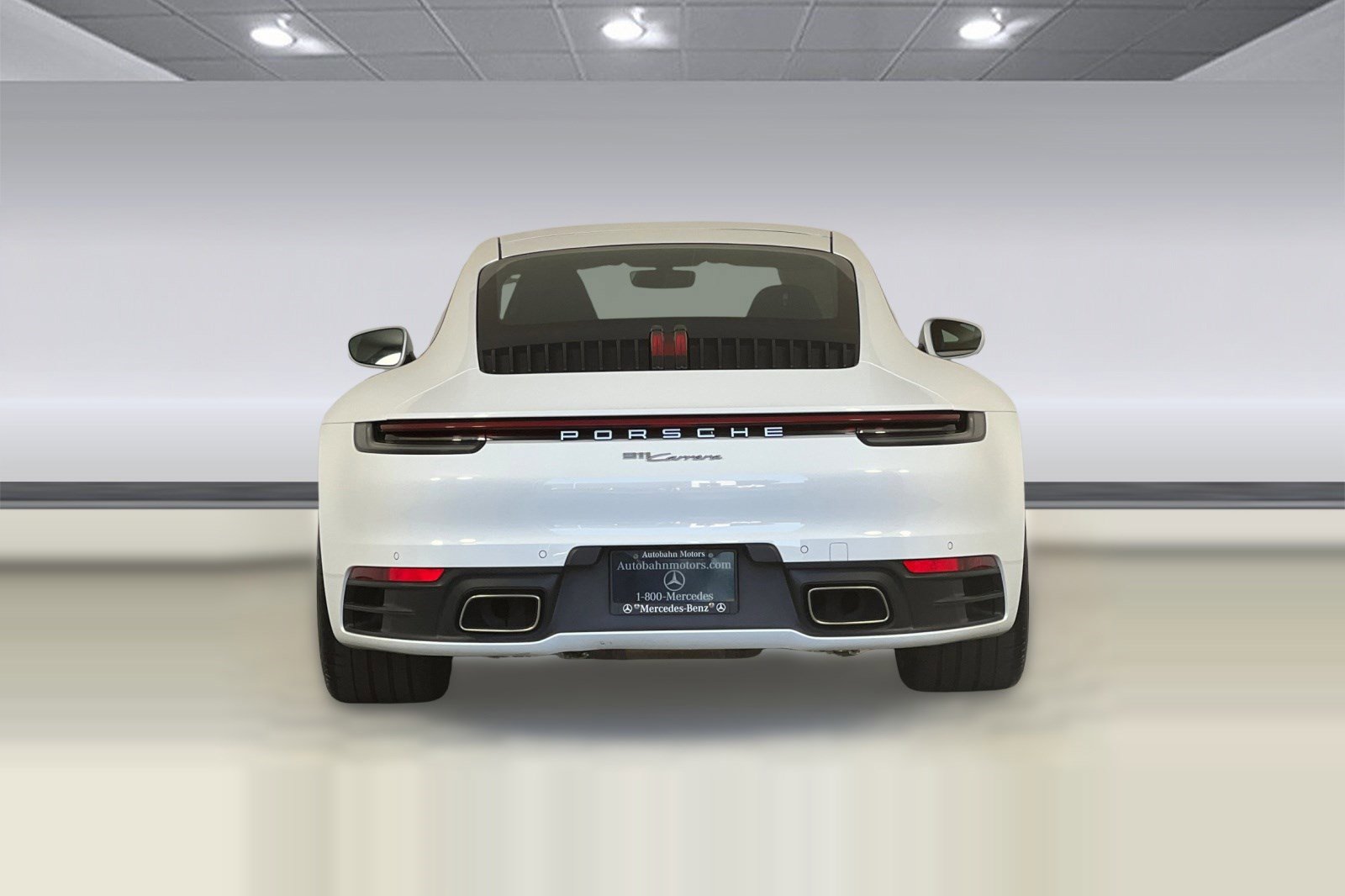 Used 2023 Porsche 911 Carrera image 9