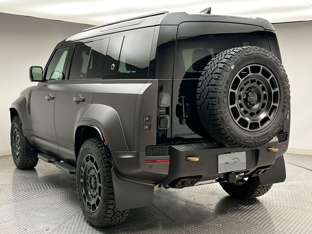 New 2026 Land Rover Defender 110 OCTA AWD/4WD image 11