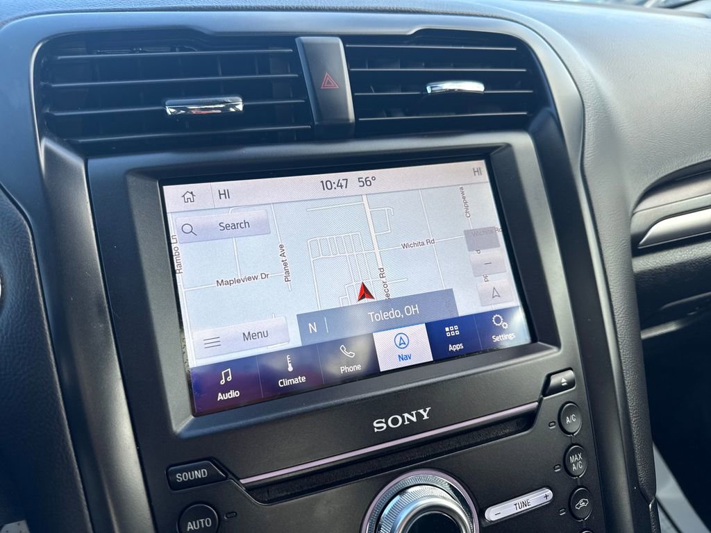 Used 2019 Ford Fusion Titanium image 27