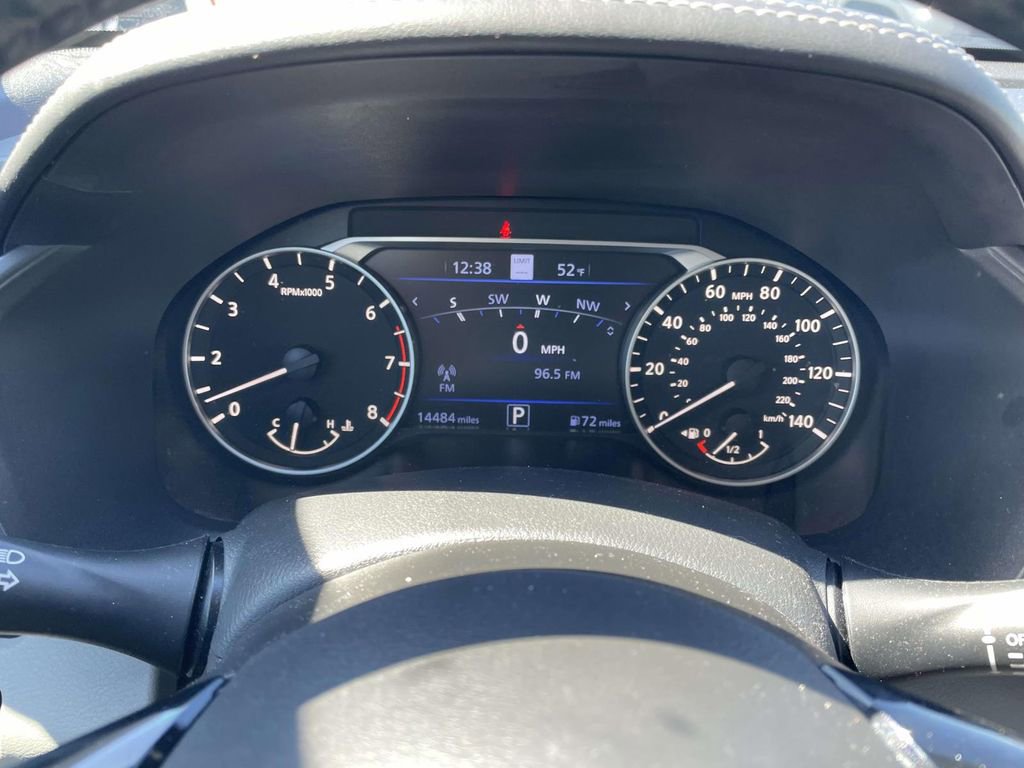 Used 2024 Nissan Altima 2.5 SV w/ SV Premium Package image 30