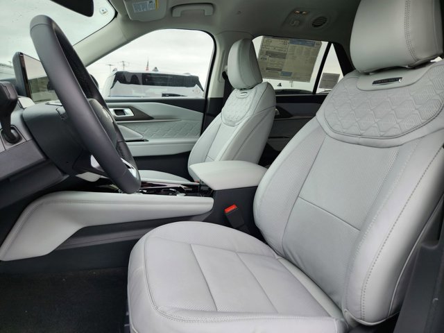 New 2026 Ford Explorer Platinum image 19