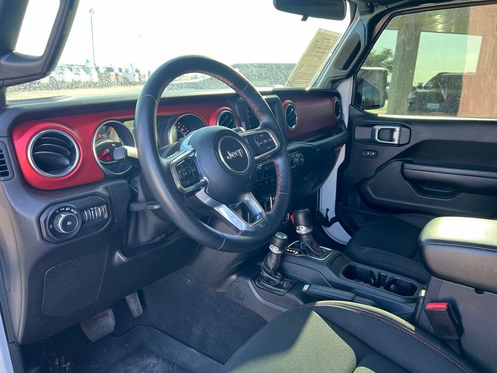 Used 2021 Jeep Wrangler Unlimited Rubicon AWD/4WD image 16