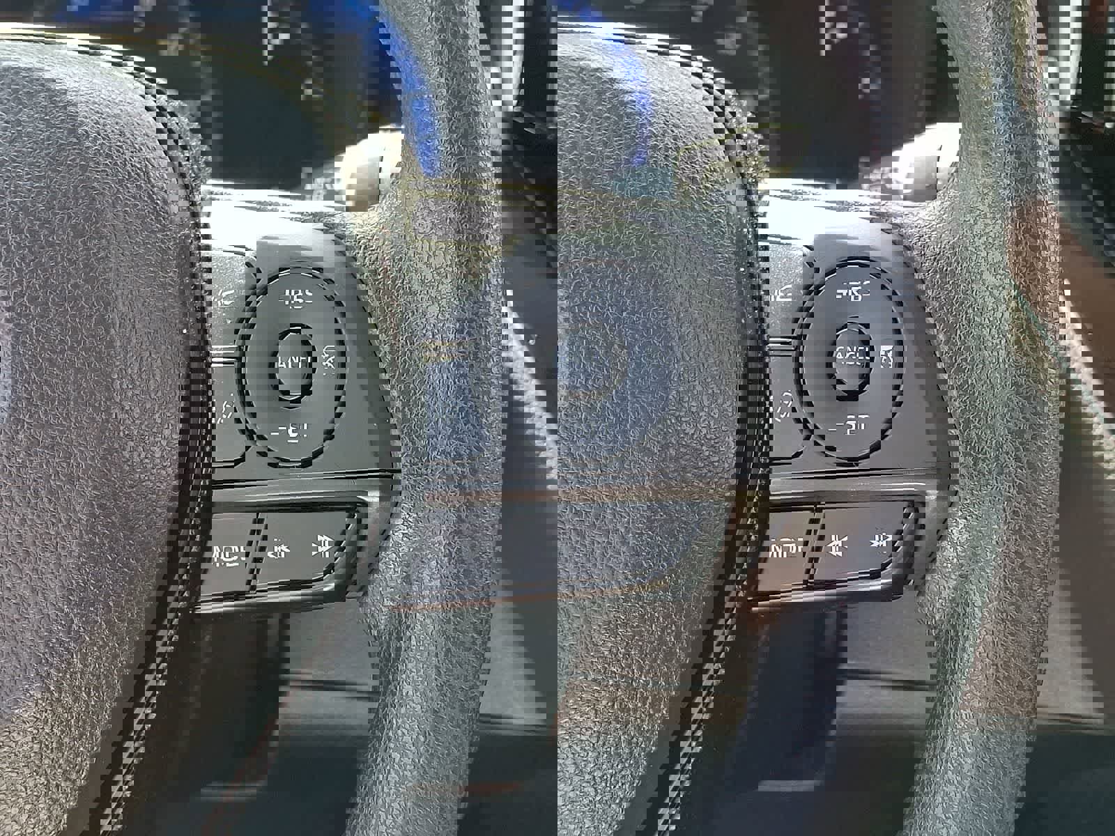 Certified 2020 Toyota Corolla LE image 25