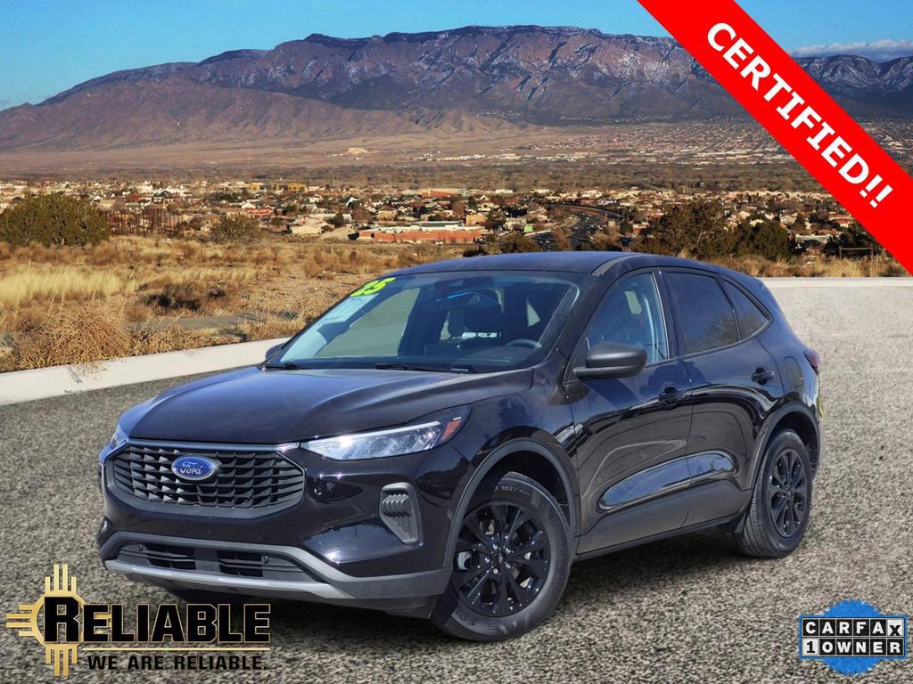 Used 2025 Ford Escape Active image 1