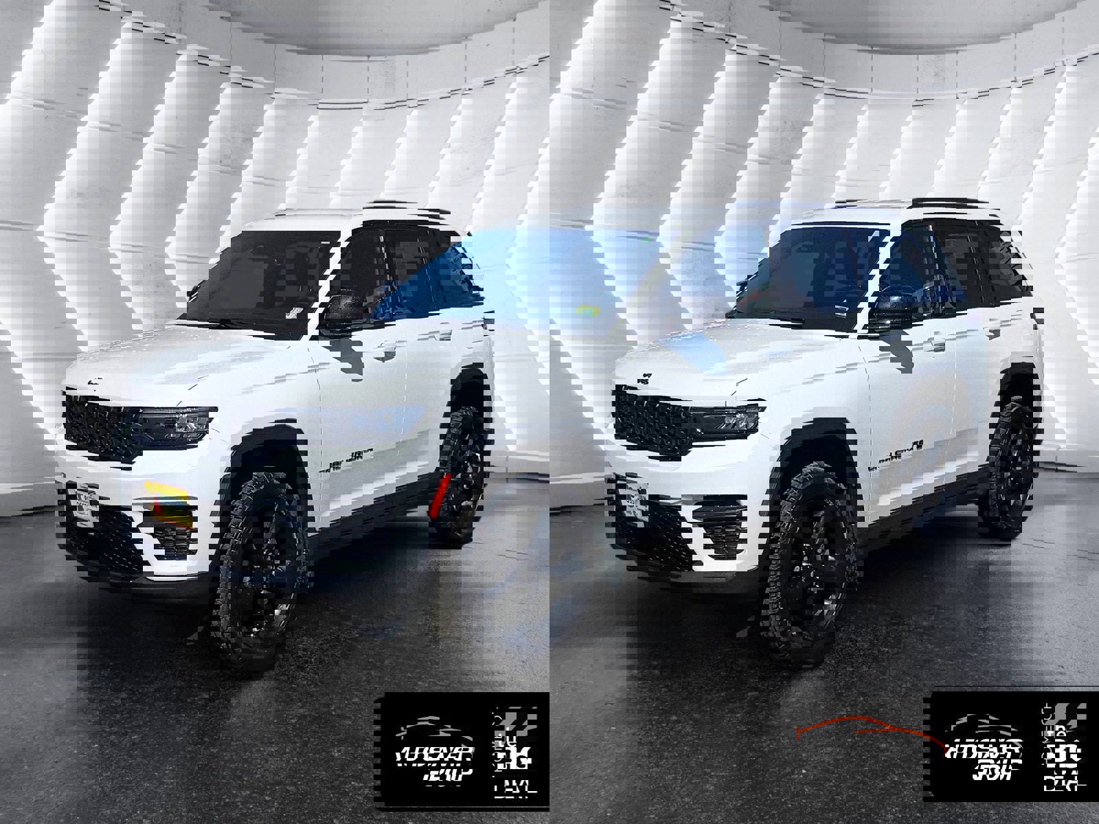 Certified 2025 Jeep Grand Cherokee Altitude AWD/4WD image 1