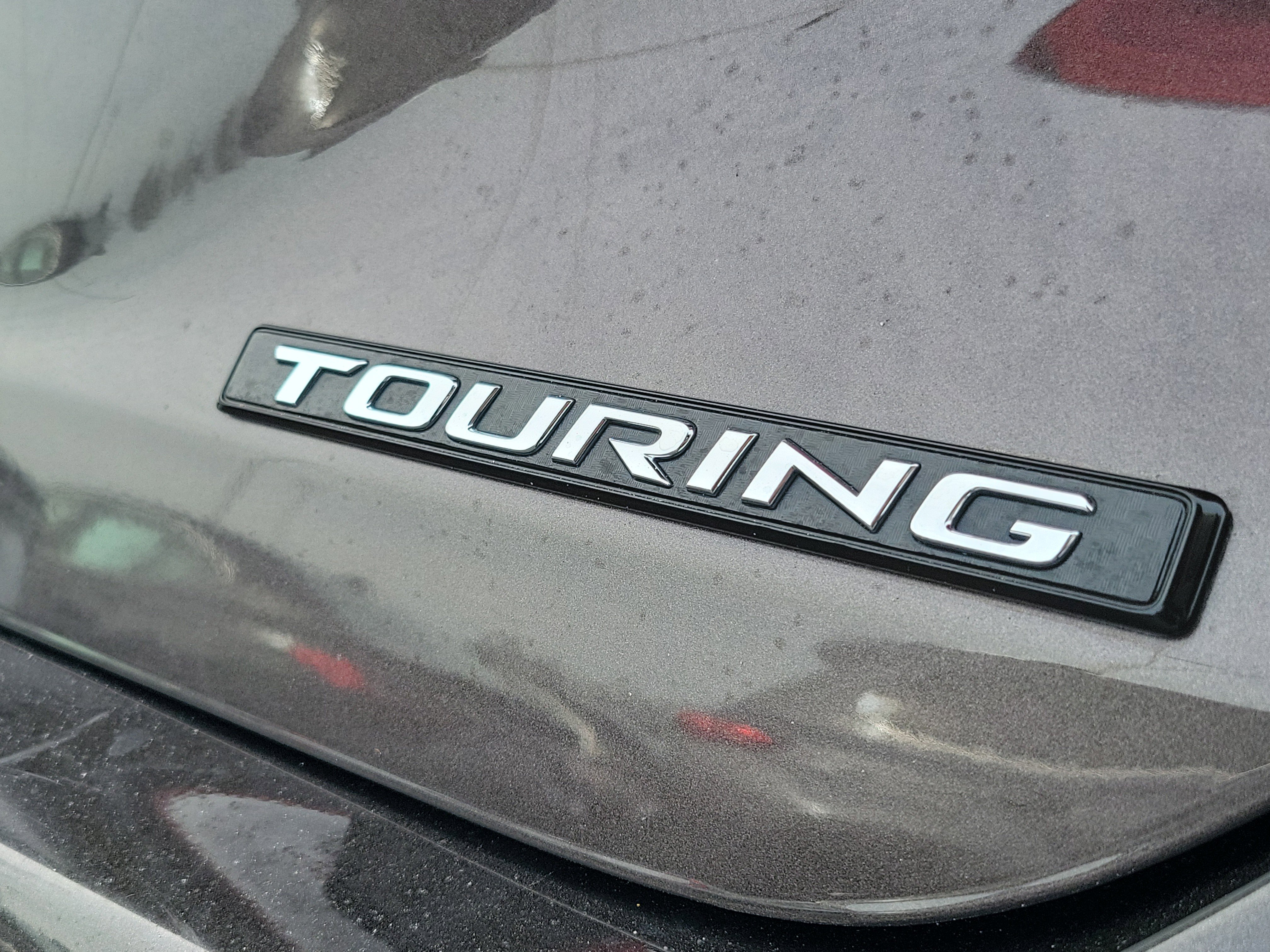 Certified 2019 Toyota Avalon Touring w/ Advanced Safety Package image 9