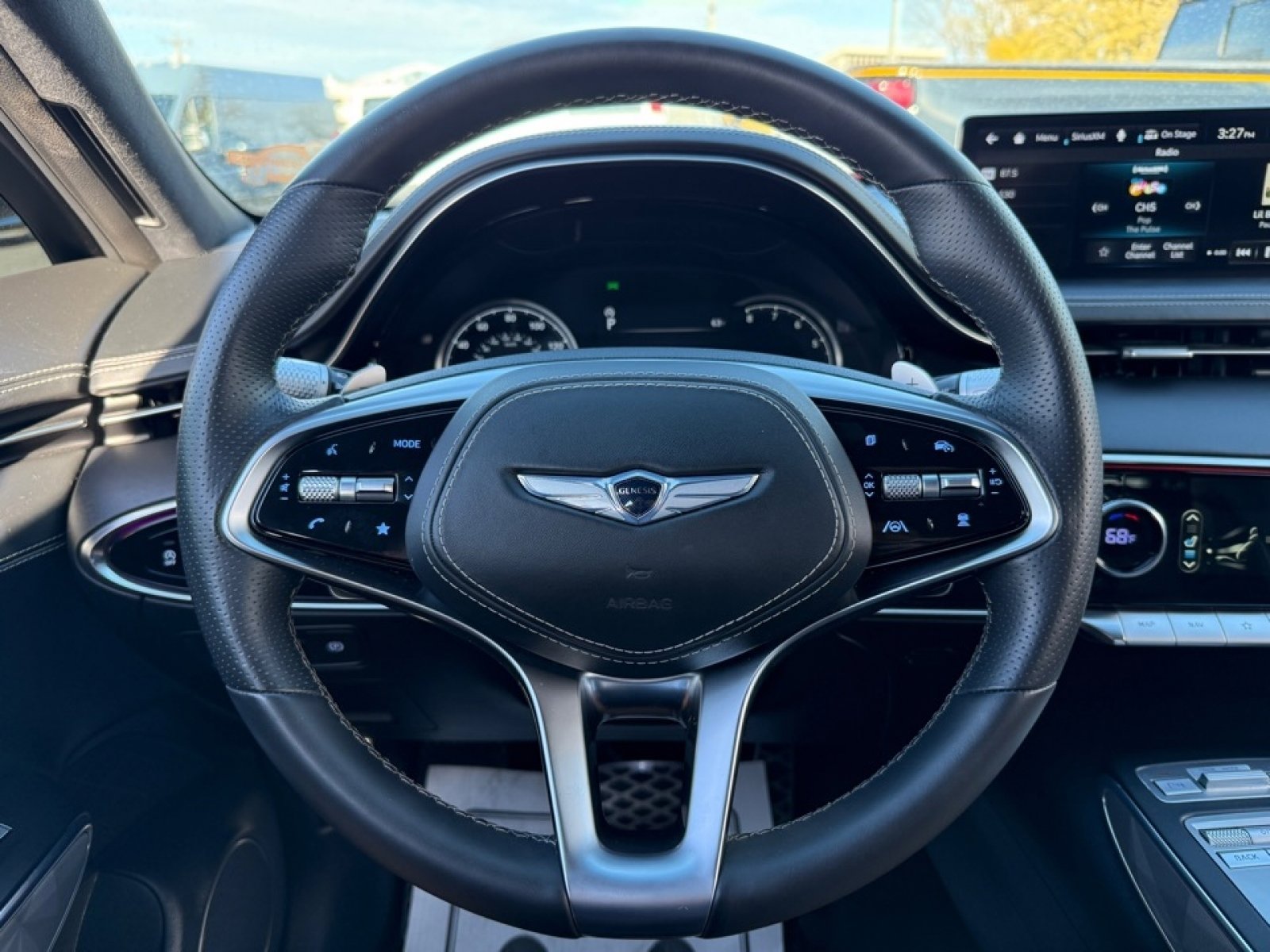 Used 2022 Genesis GV70 3.5T Sport w/ Sport Advanced Package AWD/4WD image 21