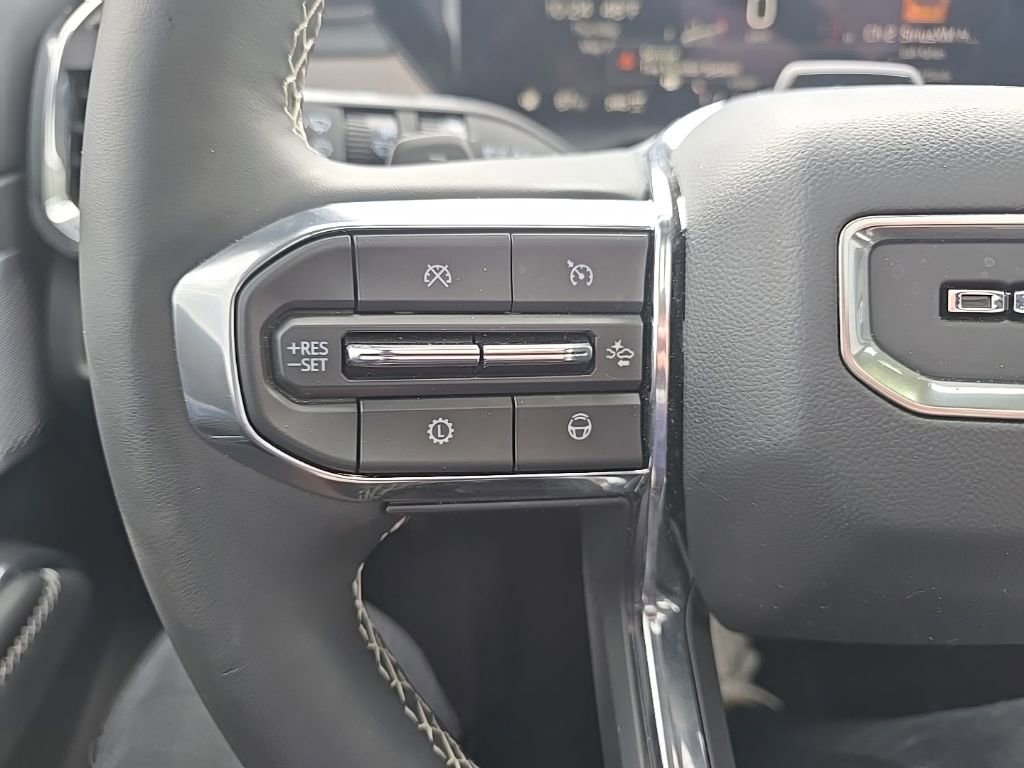Used 2025 GMC Acadia Denali w/ Super Cruise Package AWD/4WD image 23