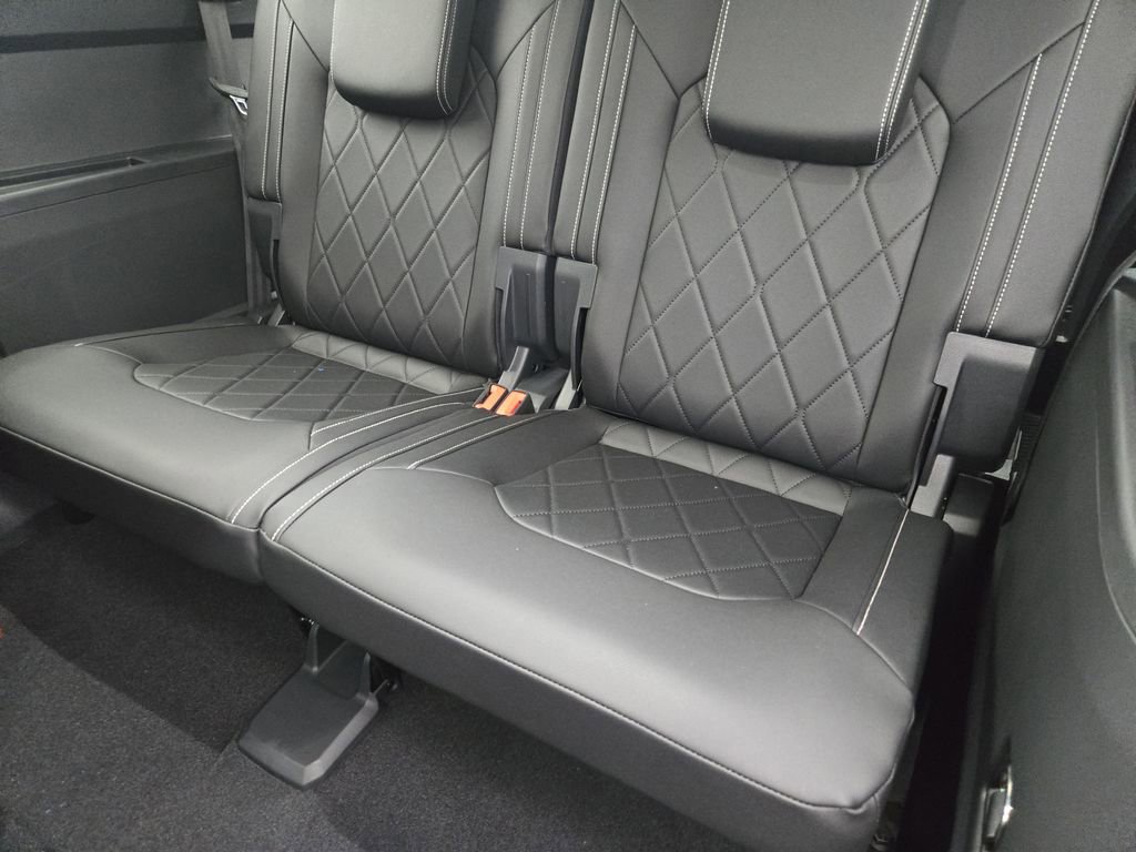 New 2026 Volkswagen Atlas SEL Premium R-Line image 23