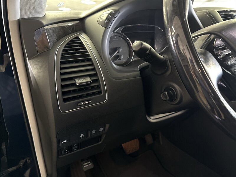 Used 2020 INFINITI QX80 Luxe w/ Proassist Package RWD image 15