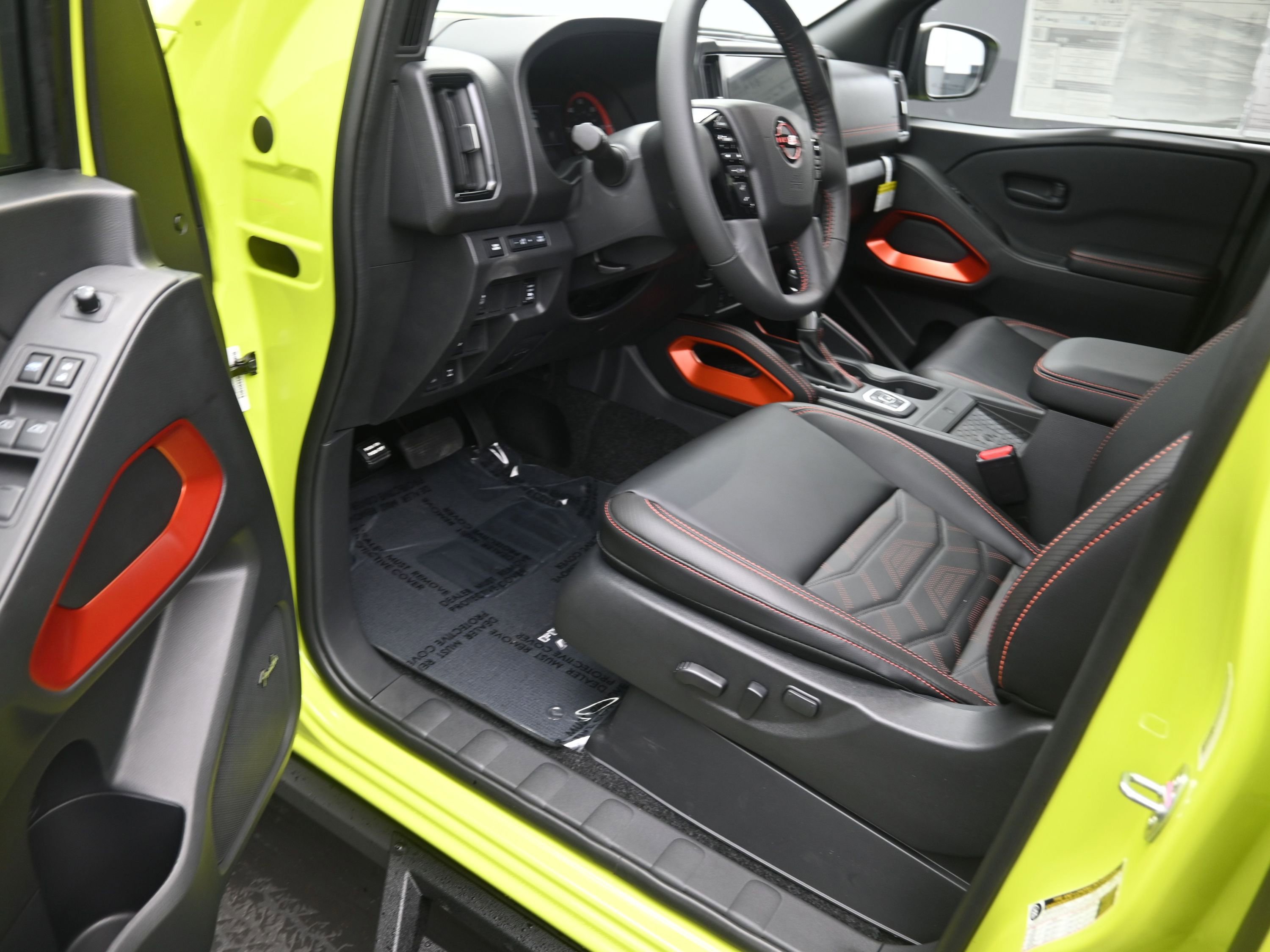 New 2026 Nissan Frontier PRO-4X w/ Pro Premium Package image 12