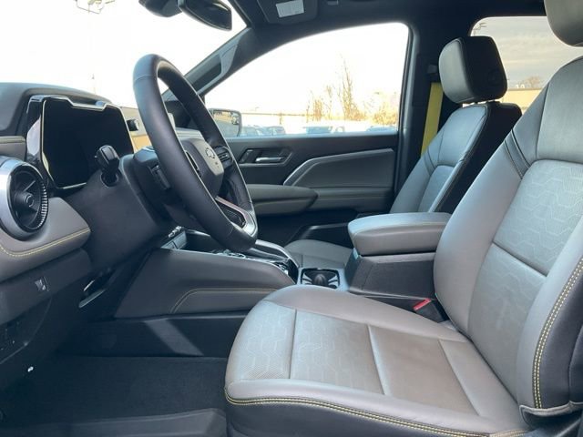 Certified 2023 Chevrolet Colorado ZR2 w/ ZR2 Convenience Package III AWD/4WD image 2