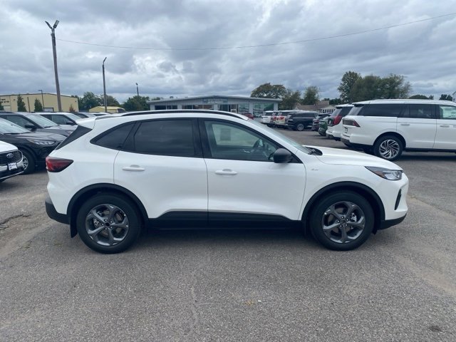 New 2026 Ford Escape ST-Line image 7