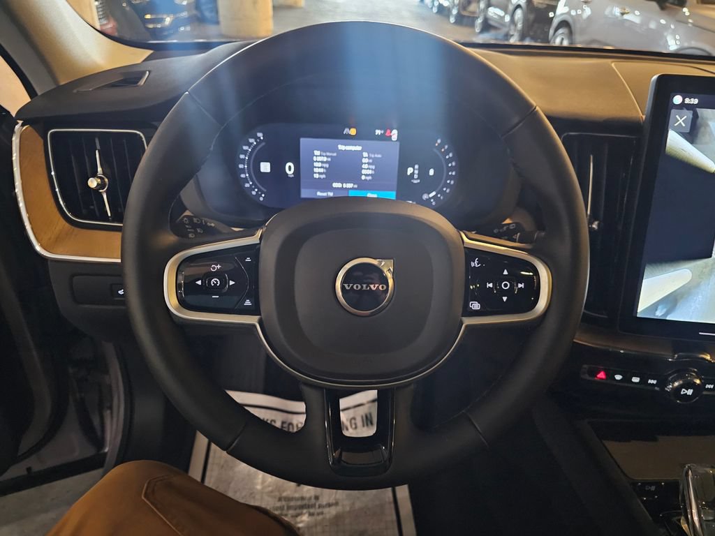 Certified 2026 Volvo XC60 B5 Plus w/ Protection Package Premier AWD/4WD image 19