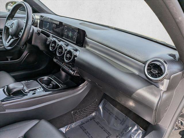 Used 2020 Mercedes-Benz A 220 image 24